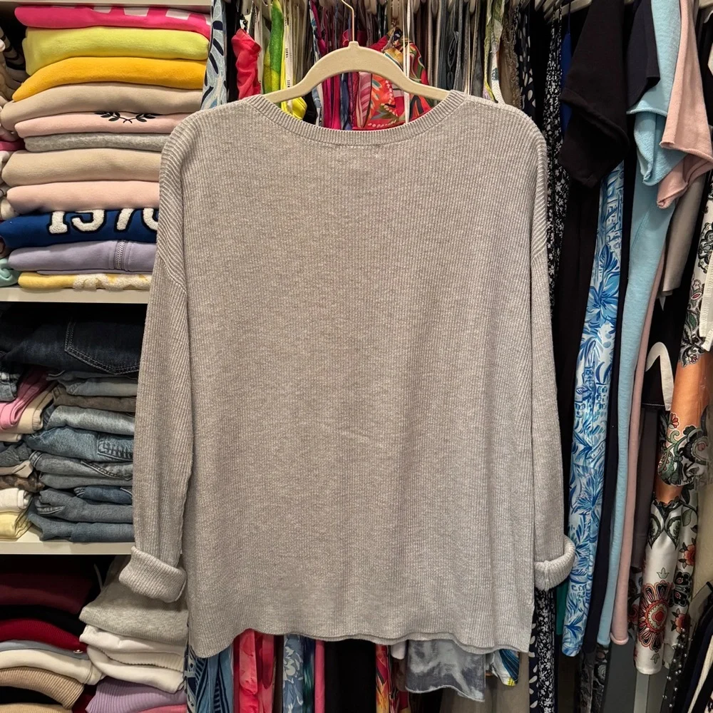 Abound Gray V-Neck Relaxed Sweater Soft Knit